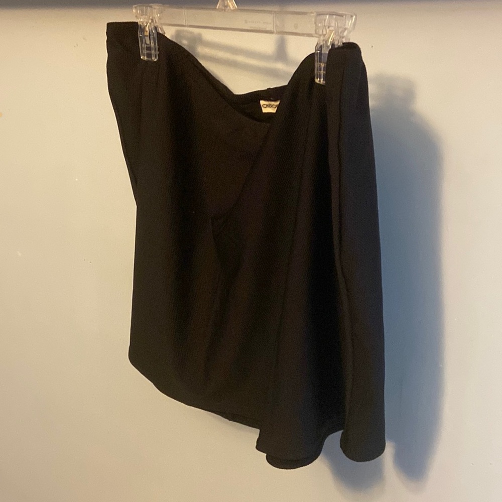 Black swim skirt (cover only no panties attached)